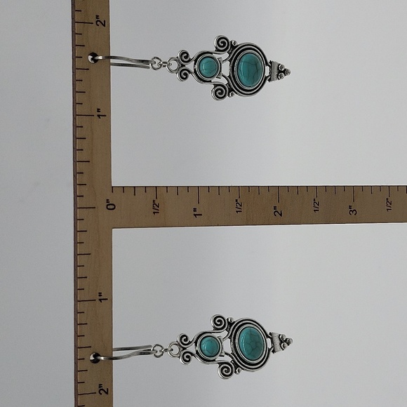 1669- Handmade Boho Dangle Earrings NWT - Picture 5 of 6